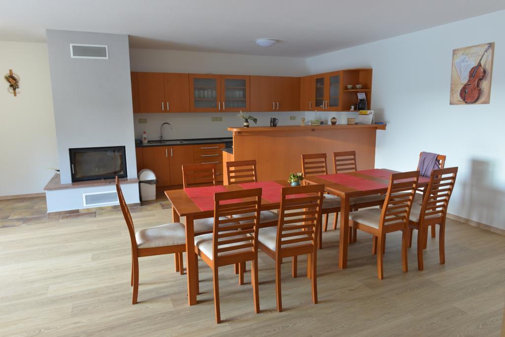 Penzion U Blatce Hotel Nové Hrady Buitenkant foto