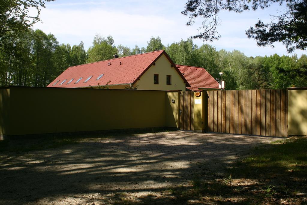 Penzion U Blatce Hotel Nové Hrady Buitenkant foto