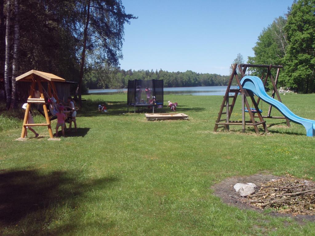 Penzion U Blatce Hotel Nové Hrady Buitenkant foto